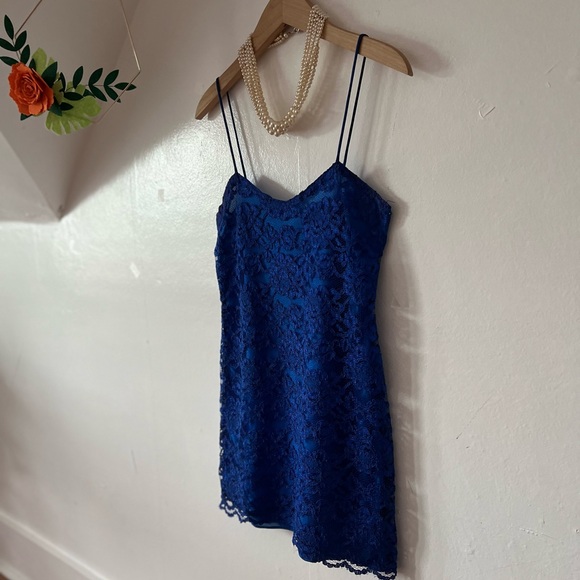 EUC VTG 90s slip M Bretton’s Private Label bright cobalt blue lace overlay MINT - Picture 2 of 16